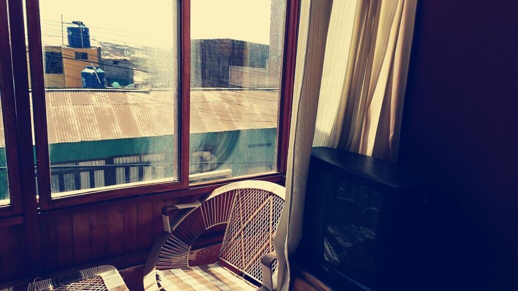 Hostal California Mollendo Bagian luar foto